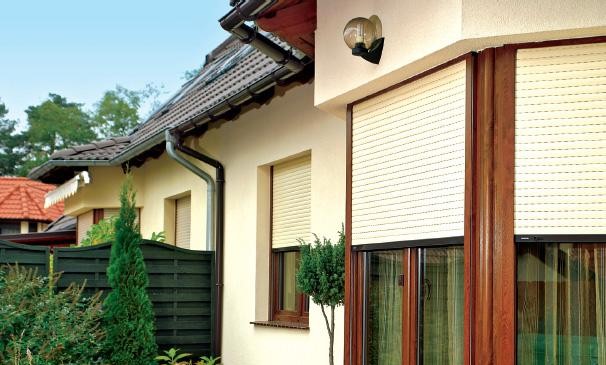 Volet roulant blanc aluminium pose sur mesure Ile-de-France