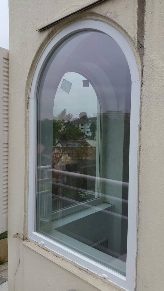 Fenetre cintre pvc blanche plein cintre renovation maison