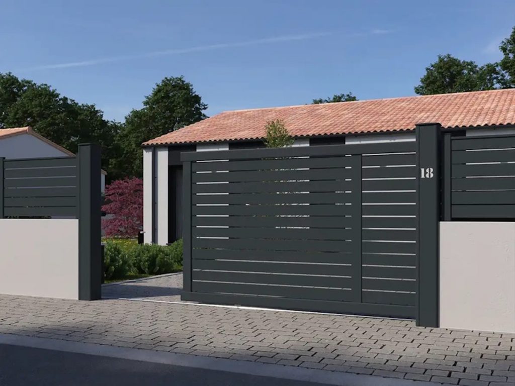 Portail coulissant aluminium gris anthracite avec cl\u00f4ture assortie - r\u00e9alisation France